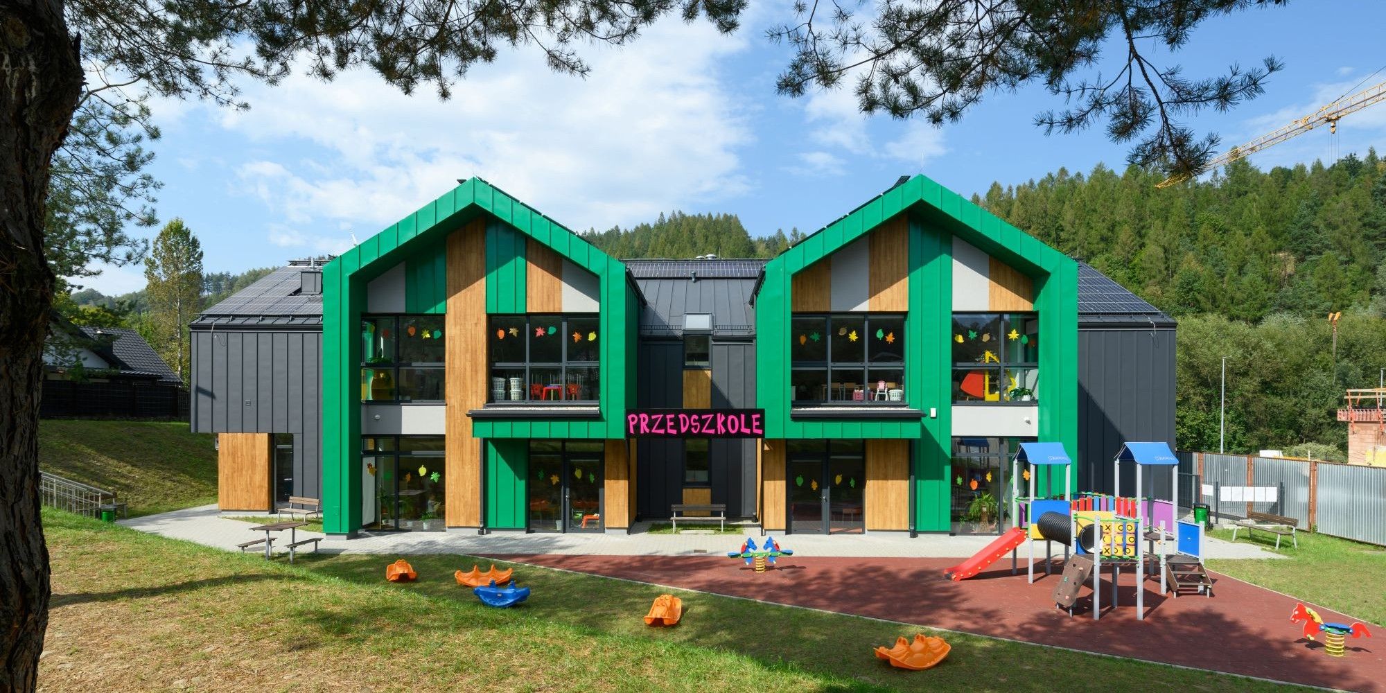 Nowoczesne przedszkole w sercu natury