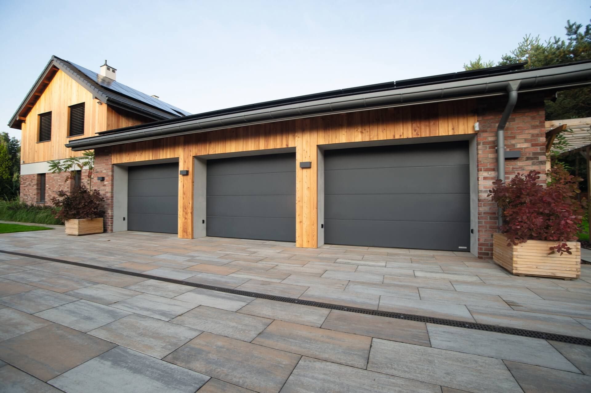 Wie wählt man das ideale Garagentor, Sektionaltore